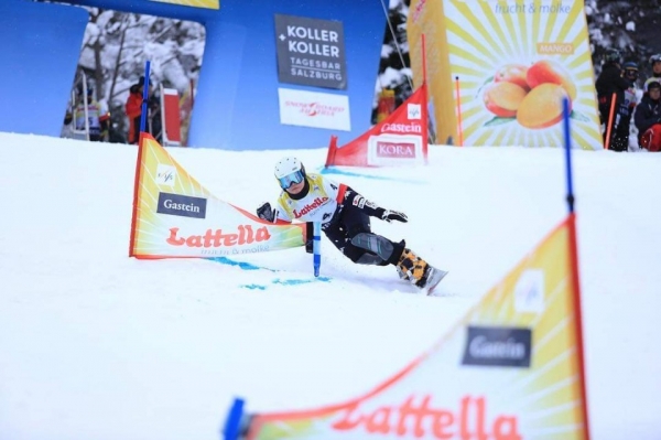 8일(현지시간) 오스트리아 바트가슈타인에서 열린 2018~2019 국제스키연맹(FIS) 스노보드 월드컵 여자 평행 회전에서 본선에 진출한 정해림. (사진 = 대한스키협회 제공)